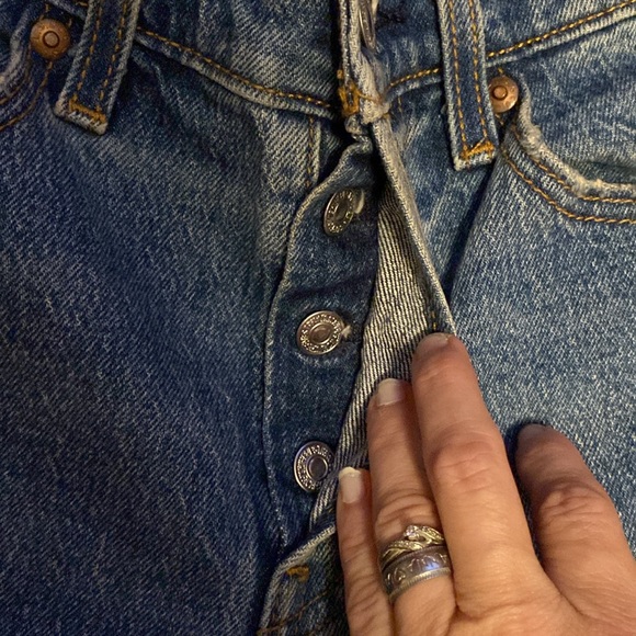 Levi's wedgie style water less button up closure jeans EUC - Picture 5 of 8